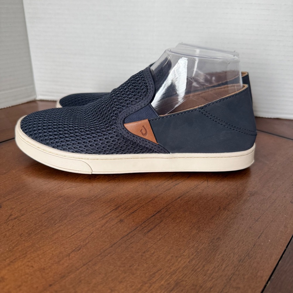 OluKai Pehuea Women 8 Navy Blue Mesh Slip On Drop-In Heel Sneakers